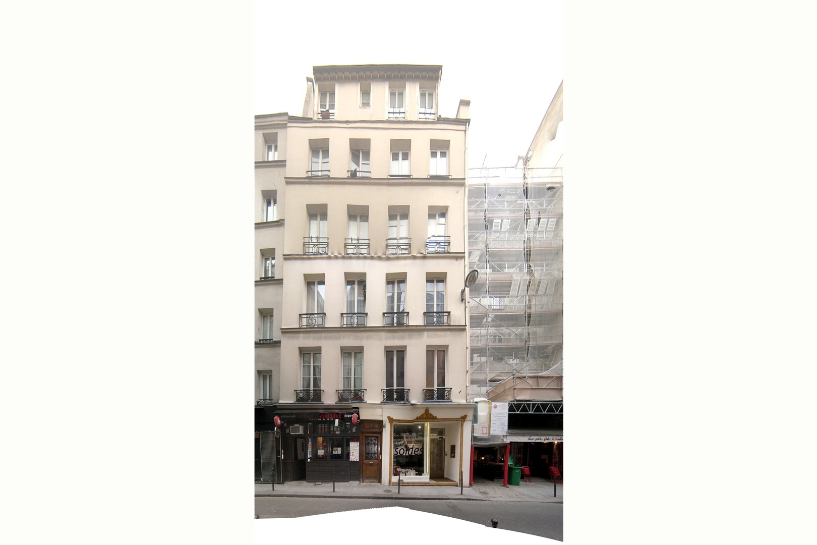 Immeuble haussmannien, rue J.-J. Rousseau, vue principale