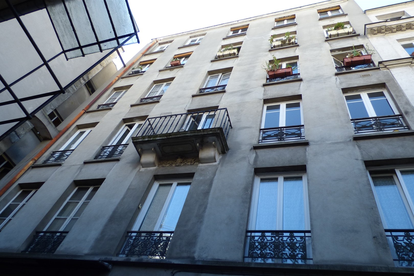 Immeuble, rue des Trois Frères, vue principale
